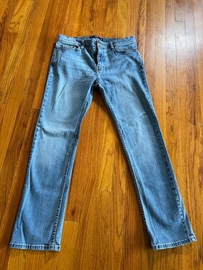 Hollister Light Wash Straight Leg Men’s Jeans